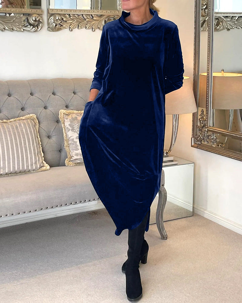 Tracey - Stylish velvet dress with pockets