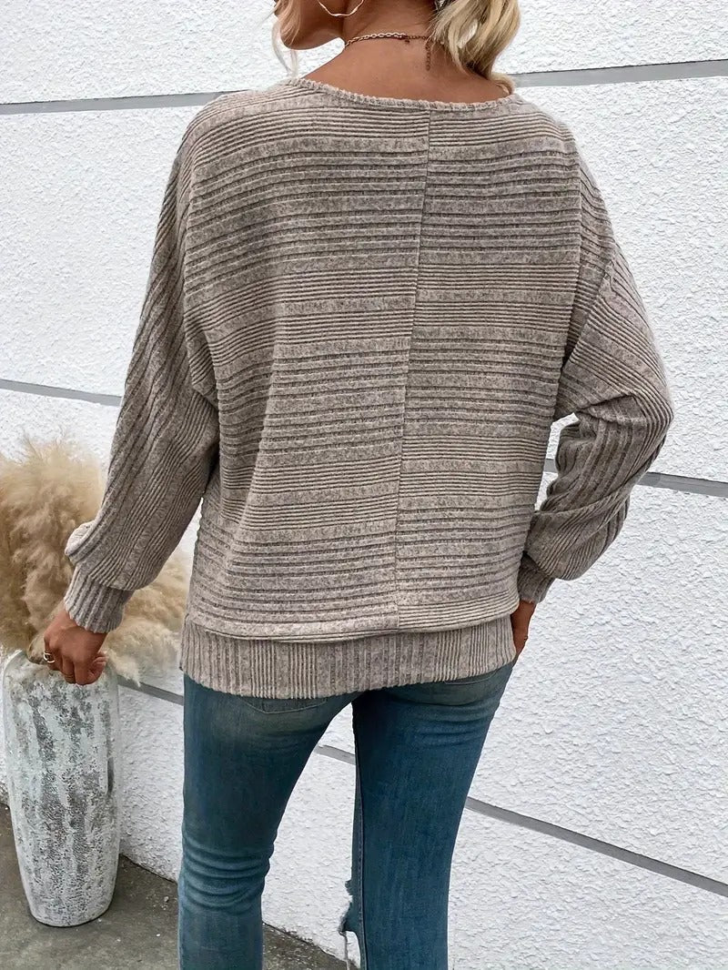 Belle | casual sweater with wide sleeves
