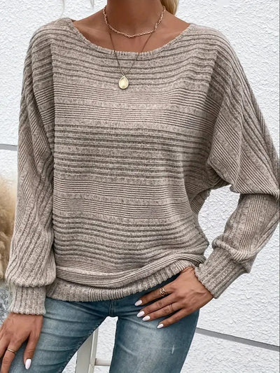 Belle | casual sweater with wide sleeves
