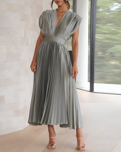 Sofia - Sleeveless Pleated Midi Dress